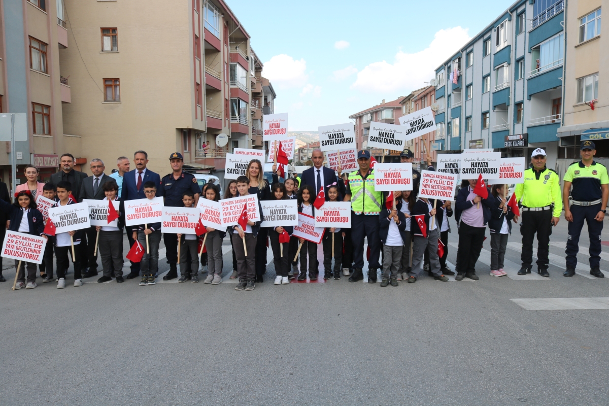 Gölbaşı’nda yaya geçidi uygulaması