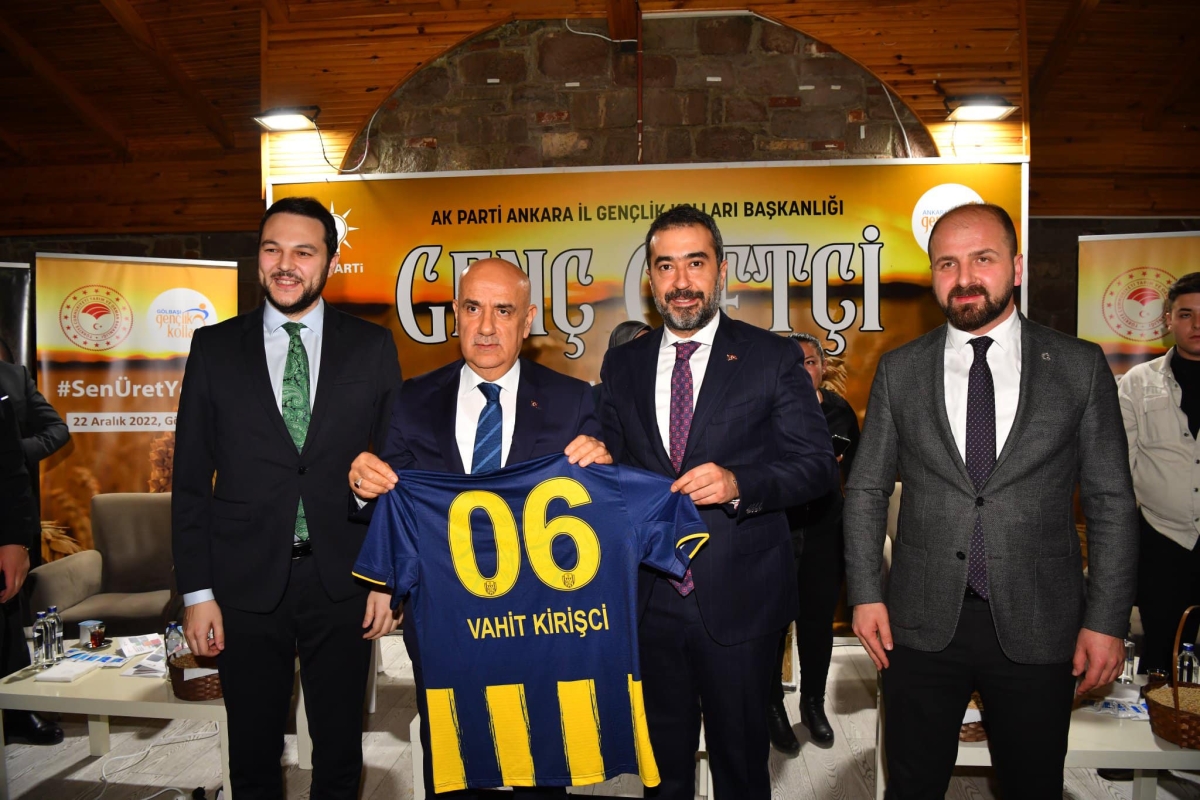 Bakan Kirişci, ‘Genç Çiftçi Buluşması’ etkinliğine katıldı