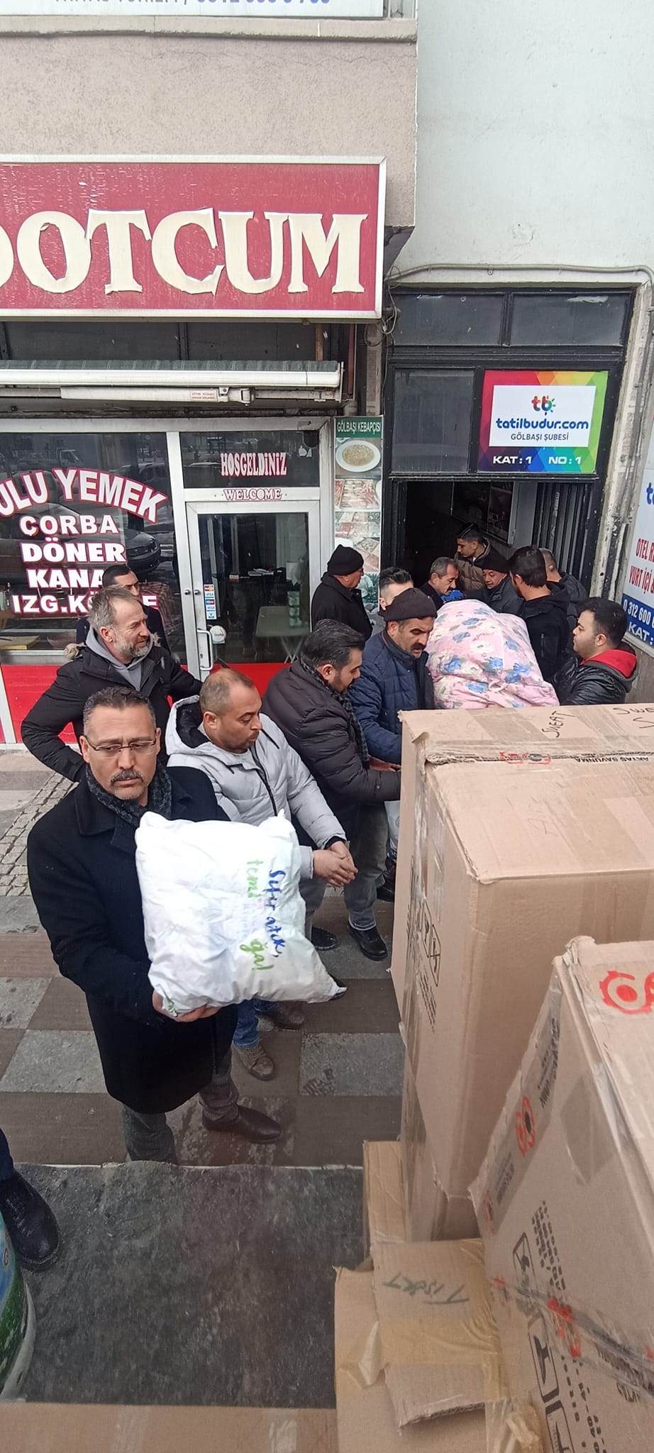 MHP Gölbaşı İlçe Başkanlığı depremzedeler için mevlit okuttu