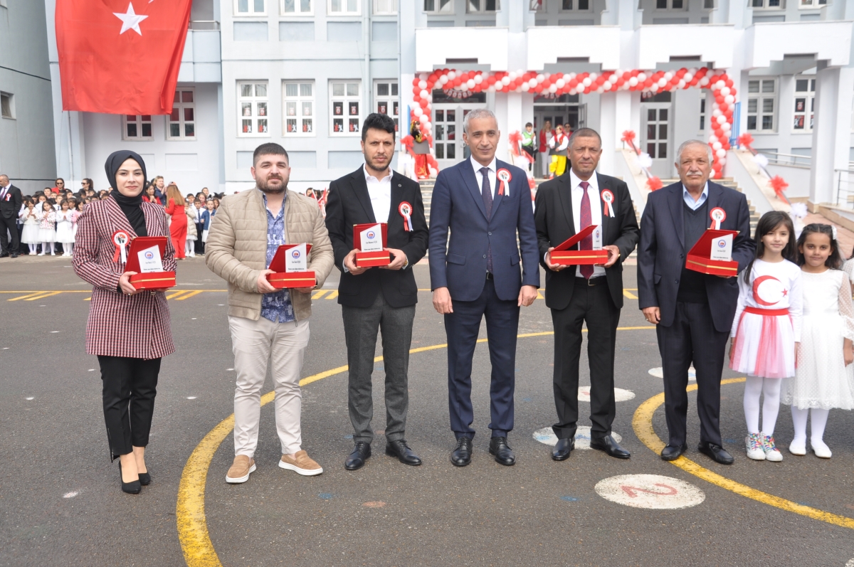 Gölbaşı'nda 23 Nisan coşkusu