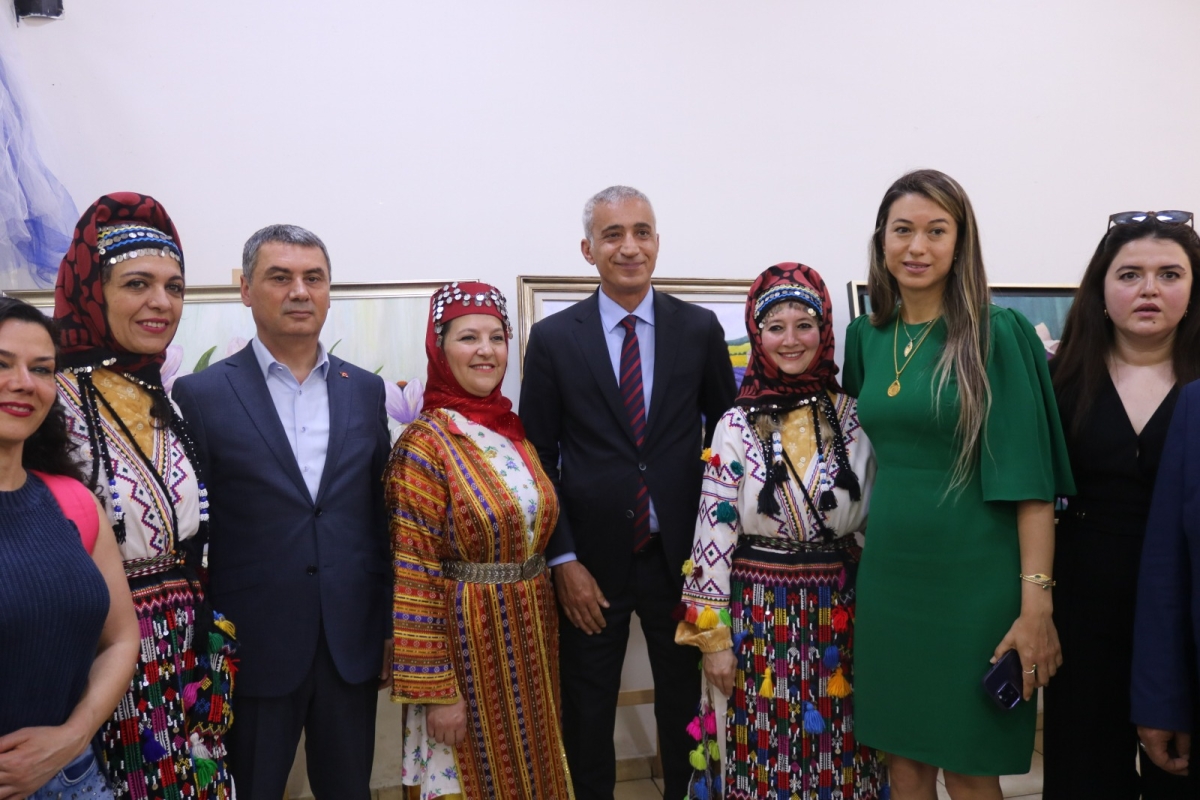 Gölbaşı Halk Eğitimi Merkezinden yıl sonu sergisi