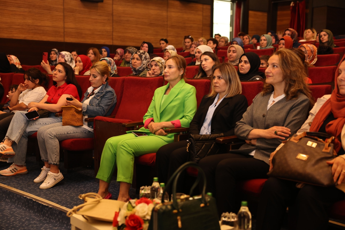Güçlü Kadınlar Güçlü Yarınlar Söyleşileri- II