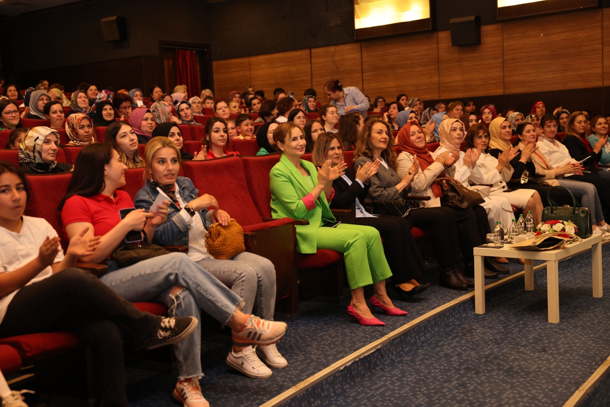Güçlü Kadınlar Güçlü Yarınlar Söyleşileri- II