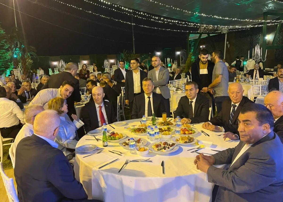Tanrıverdi Ailesinin Mutlu Günü