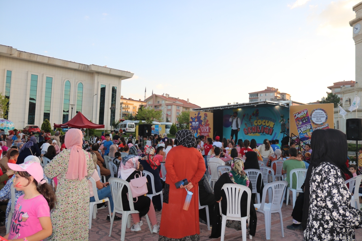 Pursaklar Çocuk Şenliği başladı