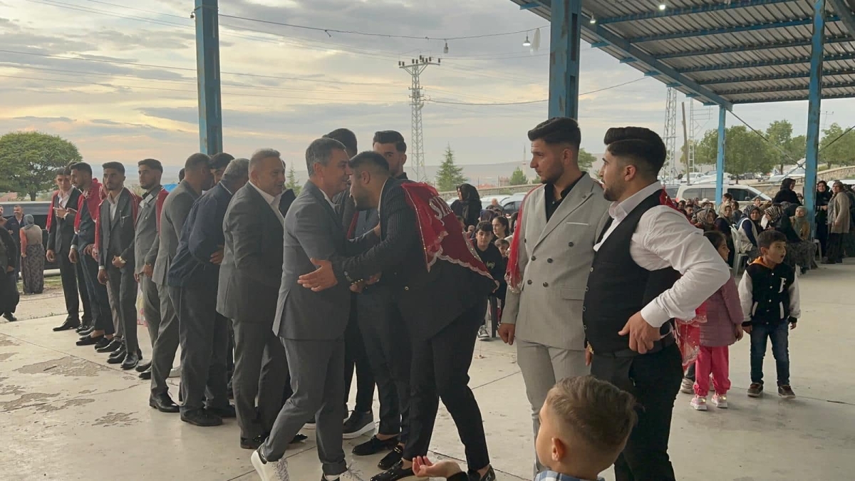 Başkan Şimşek ‘Asker Düğününe’ katıldı