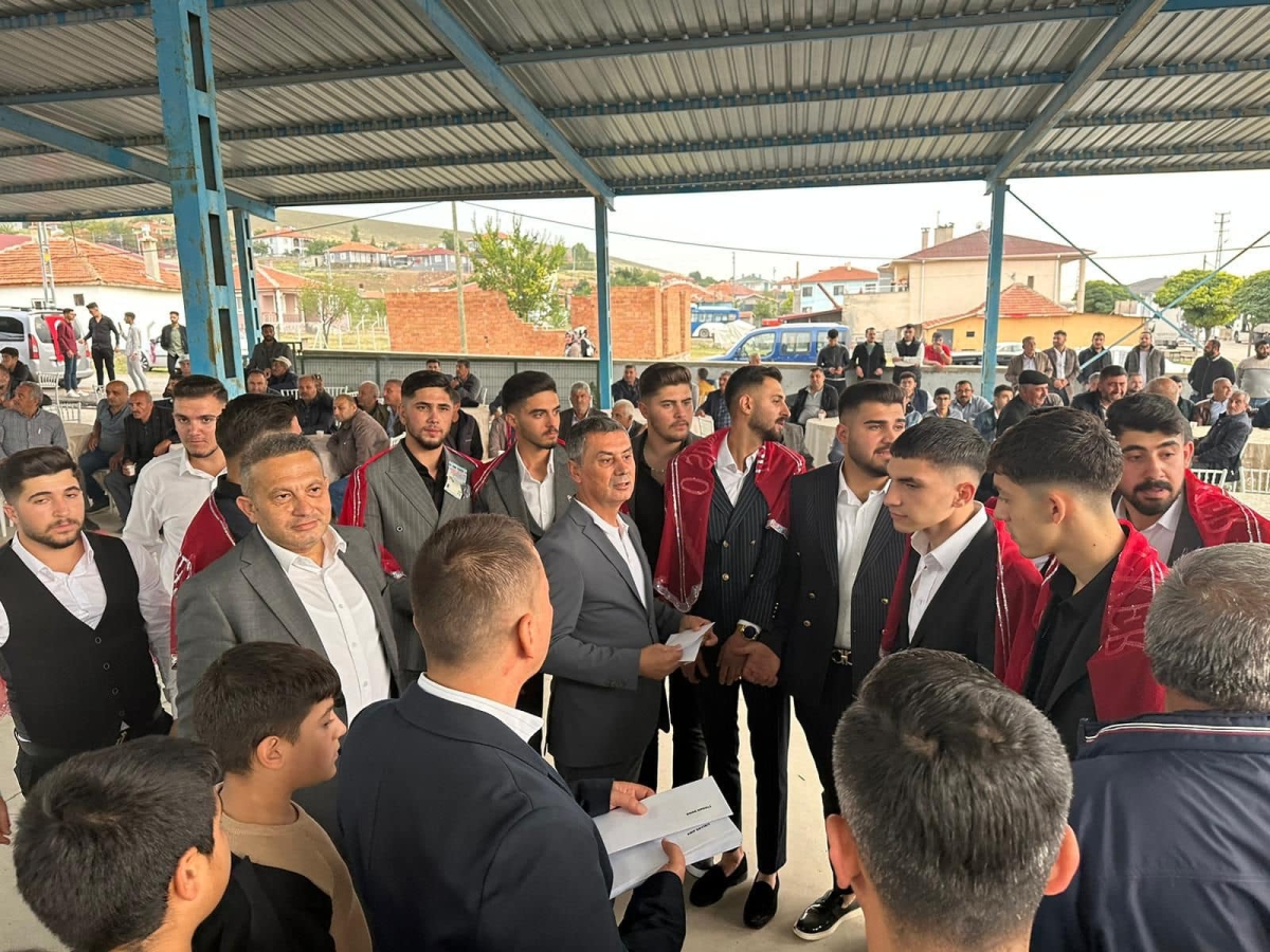 Başkan Şimşek ‘Asker Düğününe’ katıldı