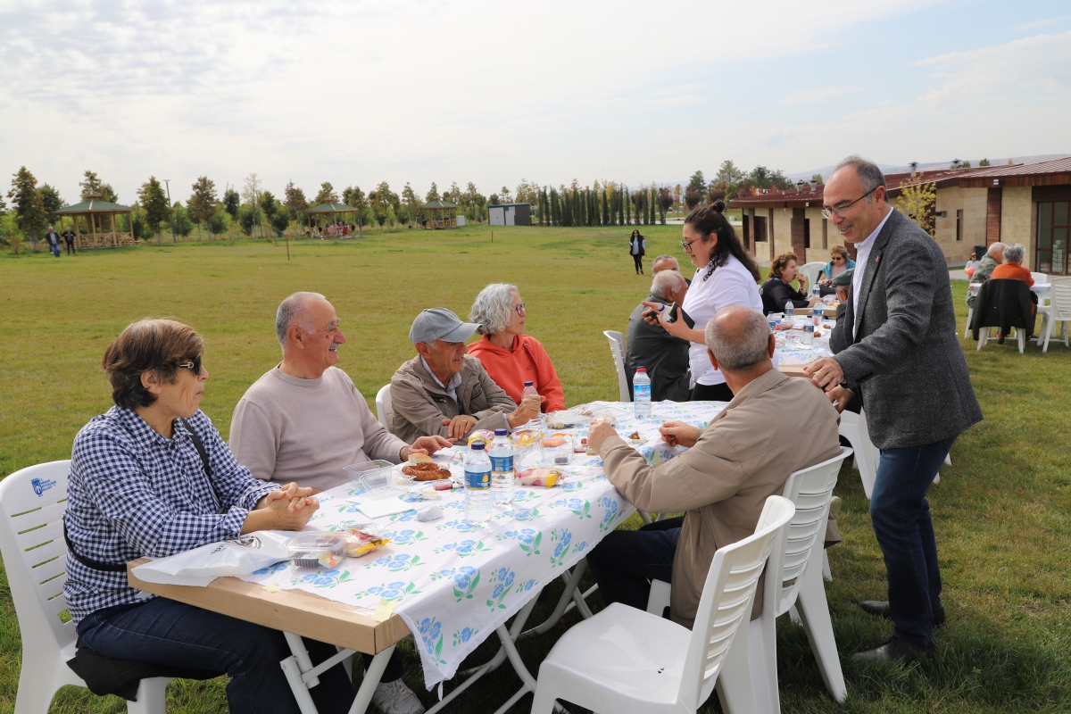 CHP'den birlik beraberlik pikniği