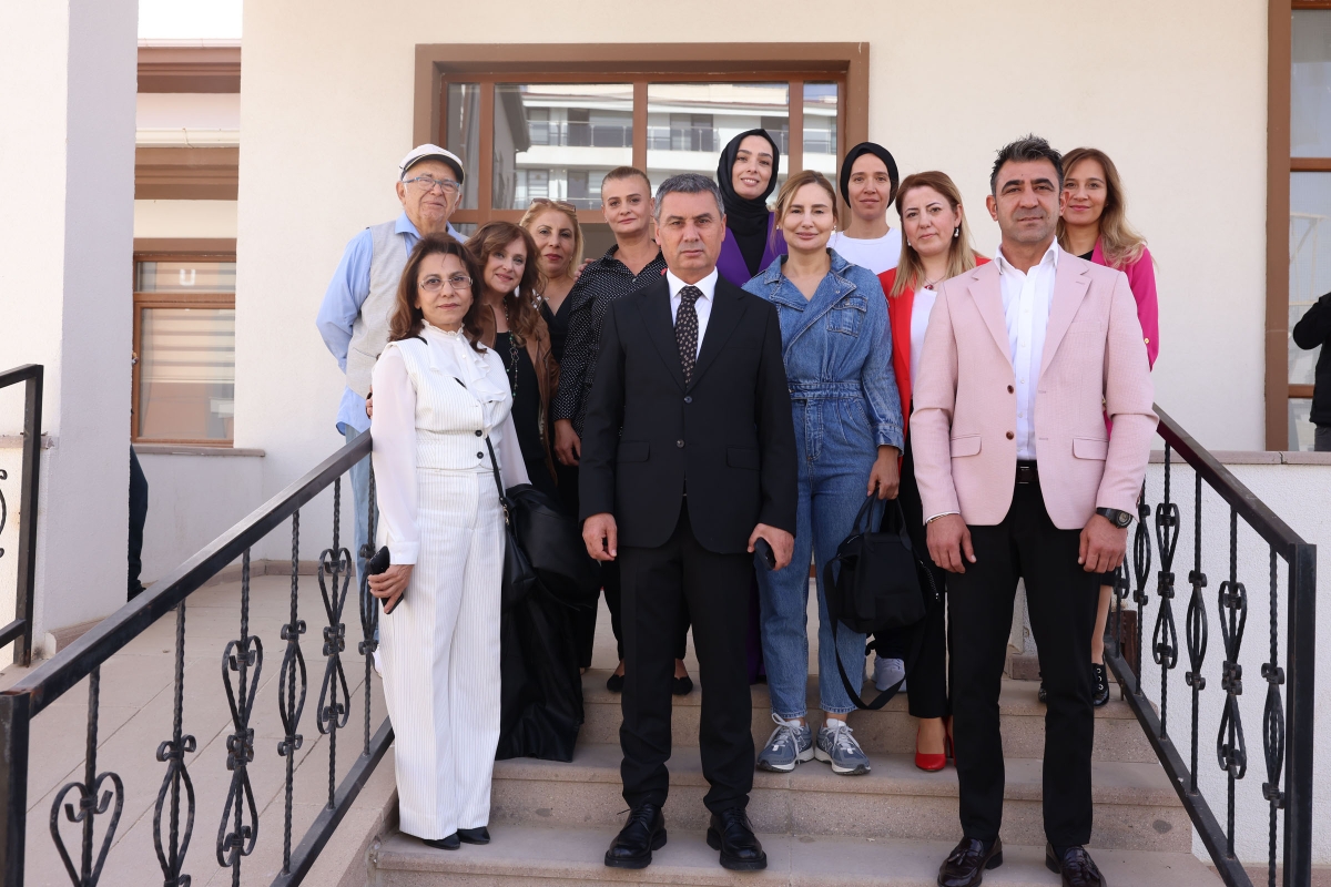 Kızılcaşar Kültür Merkezi’nde el emeği göz nuru ürünler sergilendi