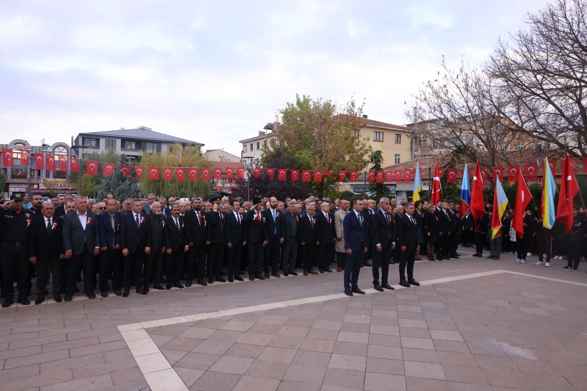 Gölbaşı’nda 10 Kasım Atatürk'ü Anma töreni düzenlendi