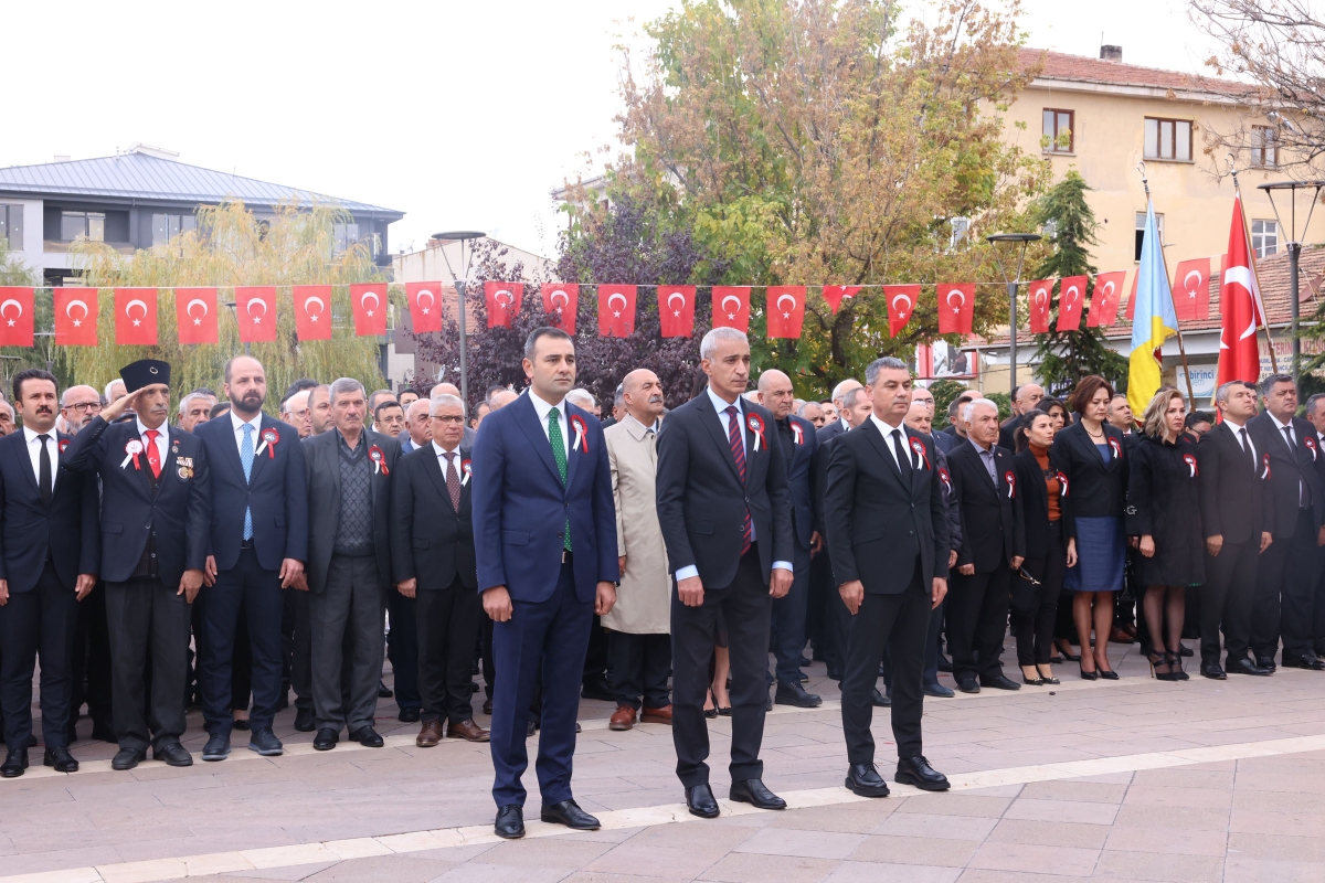 Gölbaşı’nda 10 Kasım Atatürk'ü Anma töreni düzenlendi