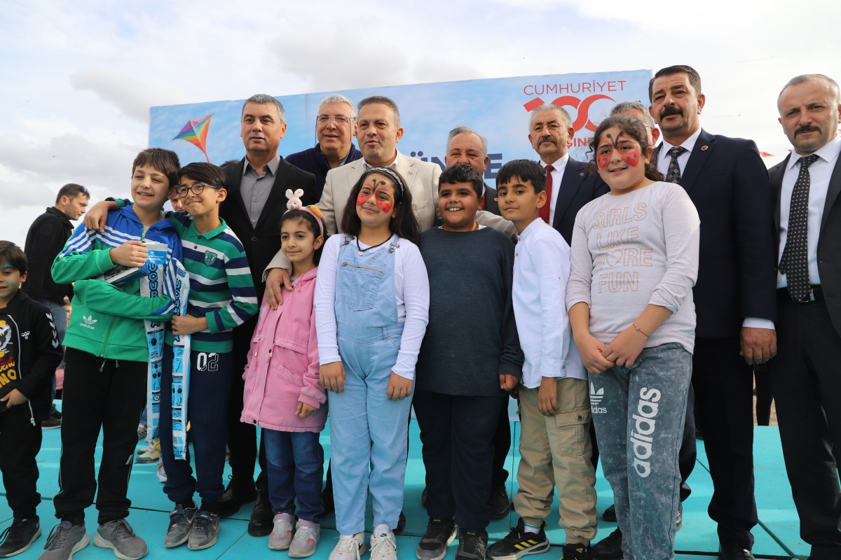 Gölbaşı'nda ‘Uçurtma Festivali’ düzenlendi