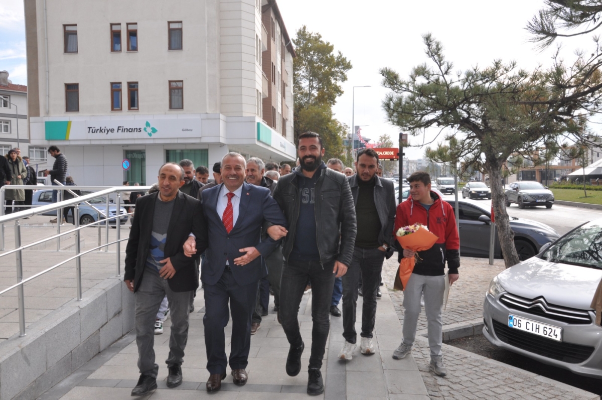Mehmet Aktay Belediye Başkanlığı için kolları sıvadı