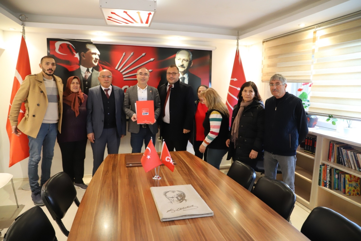 Övünç Aksakal, CHP Gölbaşı Belediye Meclis Üyesi aday adaylığı için başvurdu