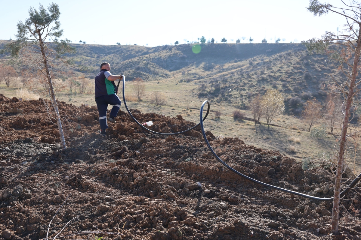 GÖLBAŞI’NIN DÖRT BİR YANINDA HUMMALI ÇALIŞMA