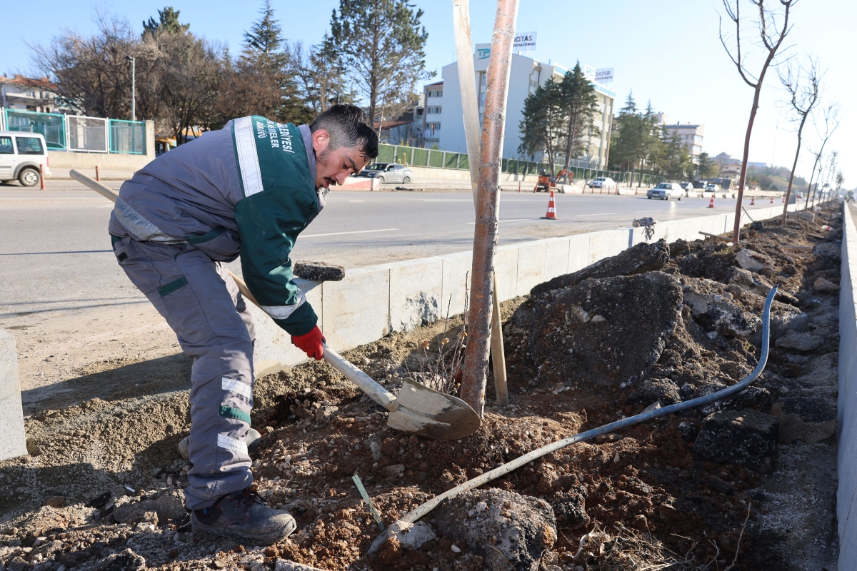GÖLBAŞI’NIN DÖRT BİR YANINDA HUMMALI ÇALIŞMA