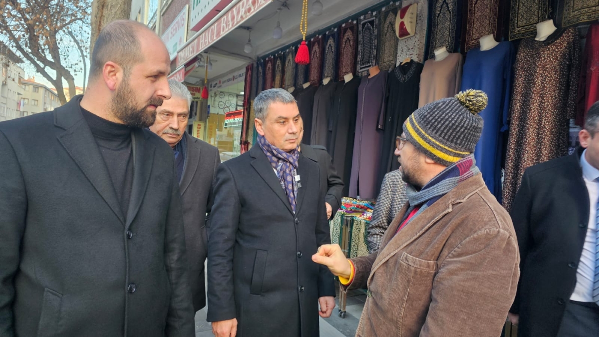Başkan Şimşek, vatandaşlarla buluşmaya devam ediyor
