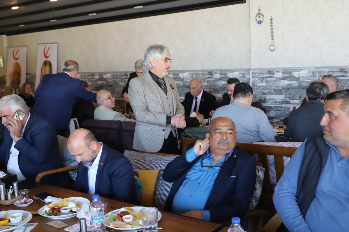 YRP Gölbaşı Belediye Başkan Adayı Salih Aydemir, Muhtarlarla Buluştu