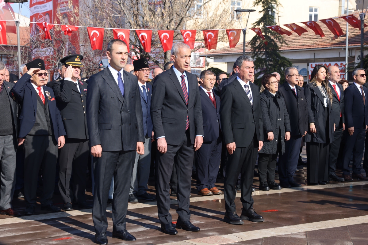 ÇANAKKALE ZAFERİ’NİN 109. YIL DÖNÜMÜNDE ŞEHİTLER ANILDI