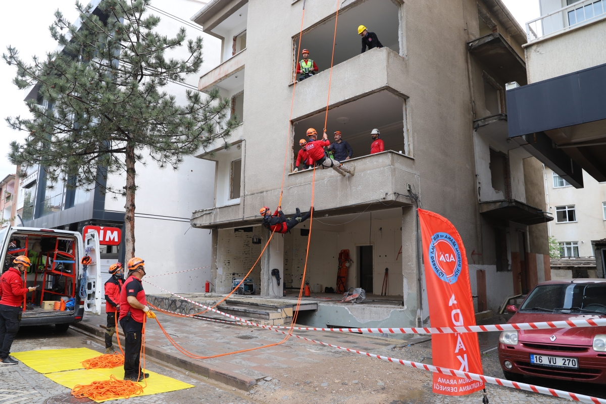 ADAK’TAN NEFES KESEN TATBİKAT