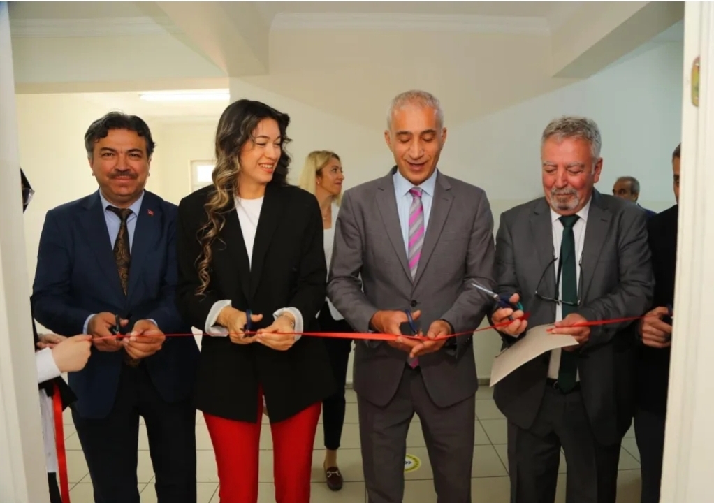 Gölbaşı’nda Eğitime Yenilikçi Yatırım: “Yenilikçi Sınıf Projesi” Hizmete Açıldı