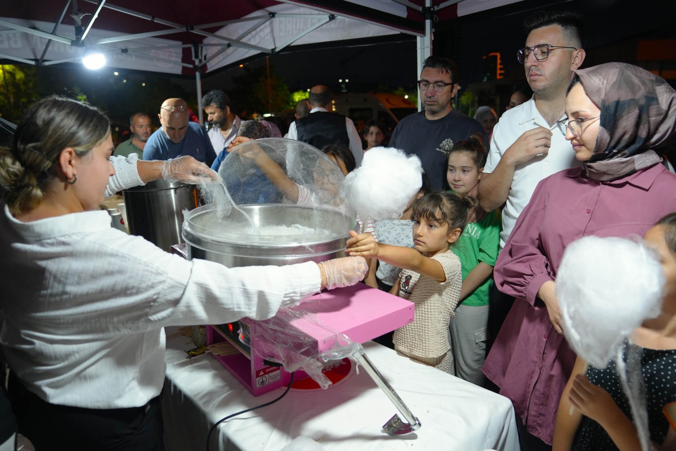 KEÇİÖRENLİLER AÇIK HAVA SİNEMA GÜNLERİ’NDE BULUŞTU